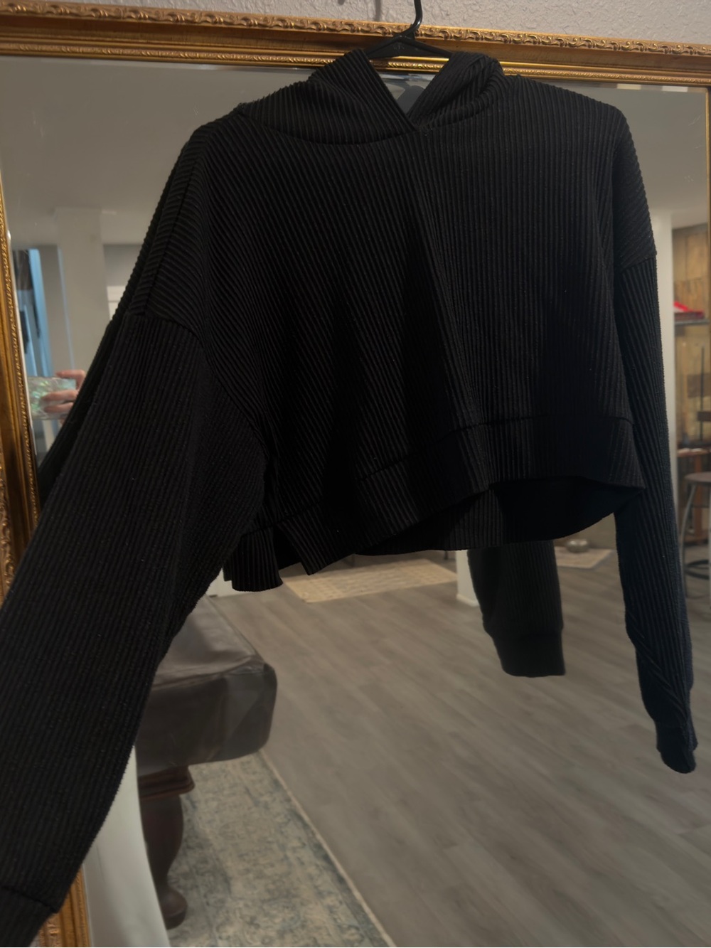 ALO Yoga Black Rib-Knit Cropped Hoodie